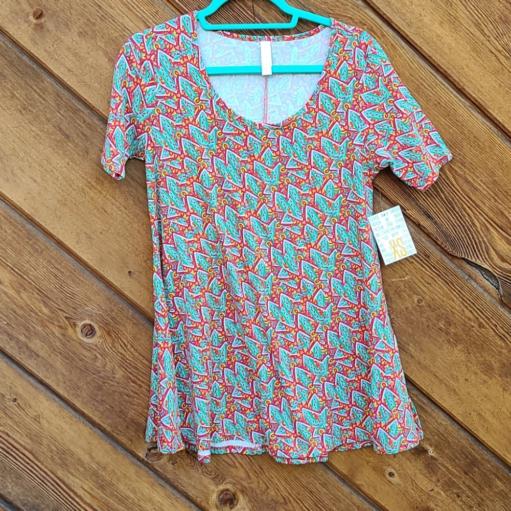 LULAROE 88 PERFECT T MULTICOLOR FLORAL